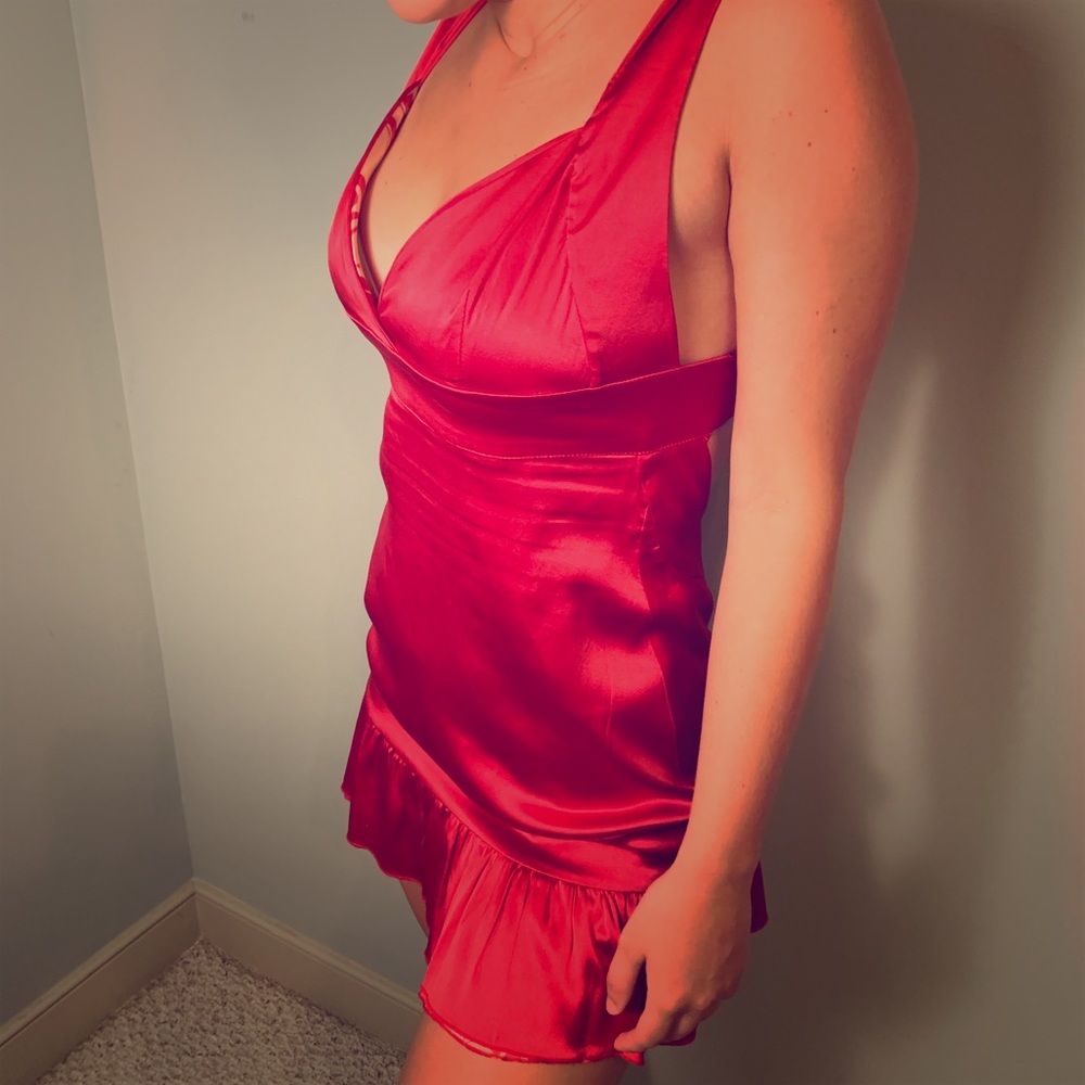 Bebe reversible dress/satin hot pink